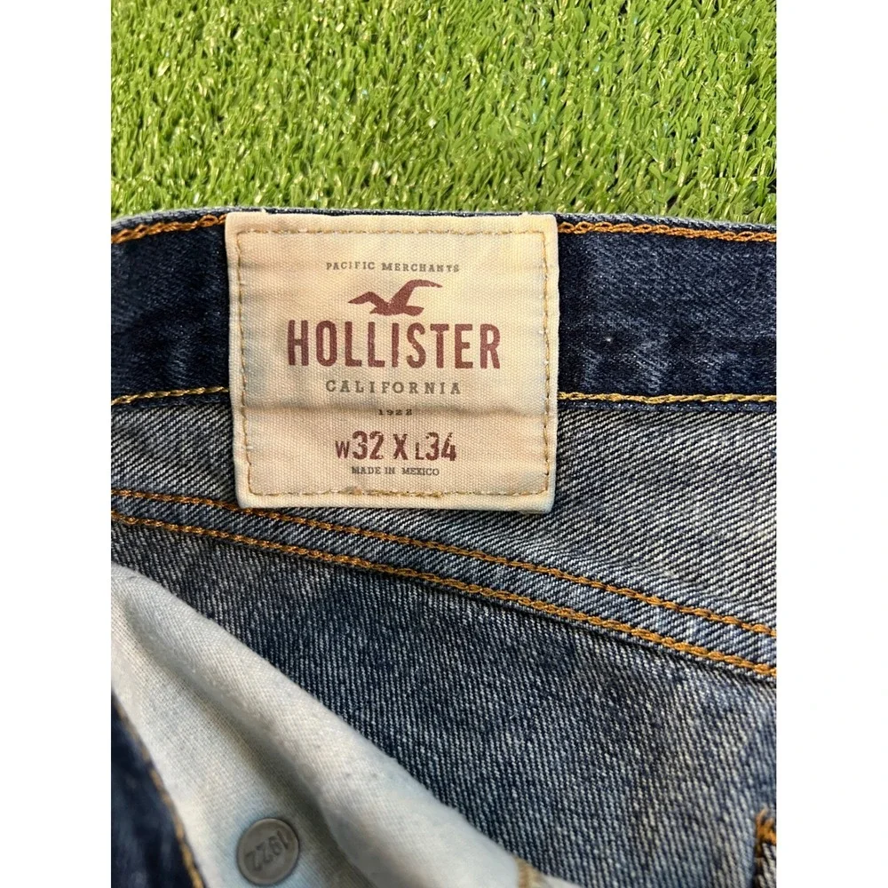 Hollister Classic Straight Jeans Mens 32x34 Medium Wash Button Fly Distressed